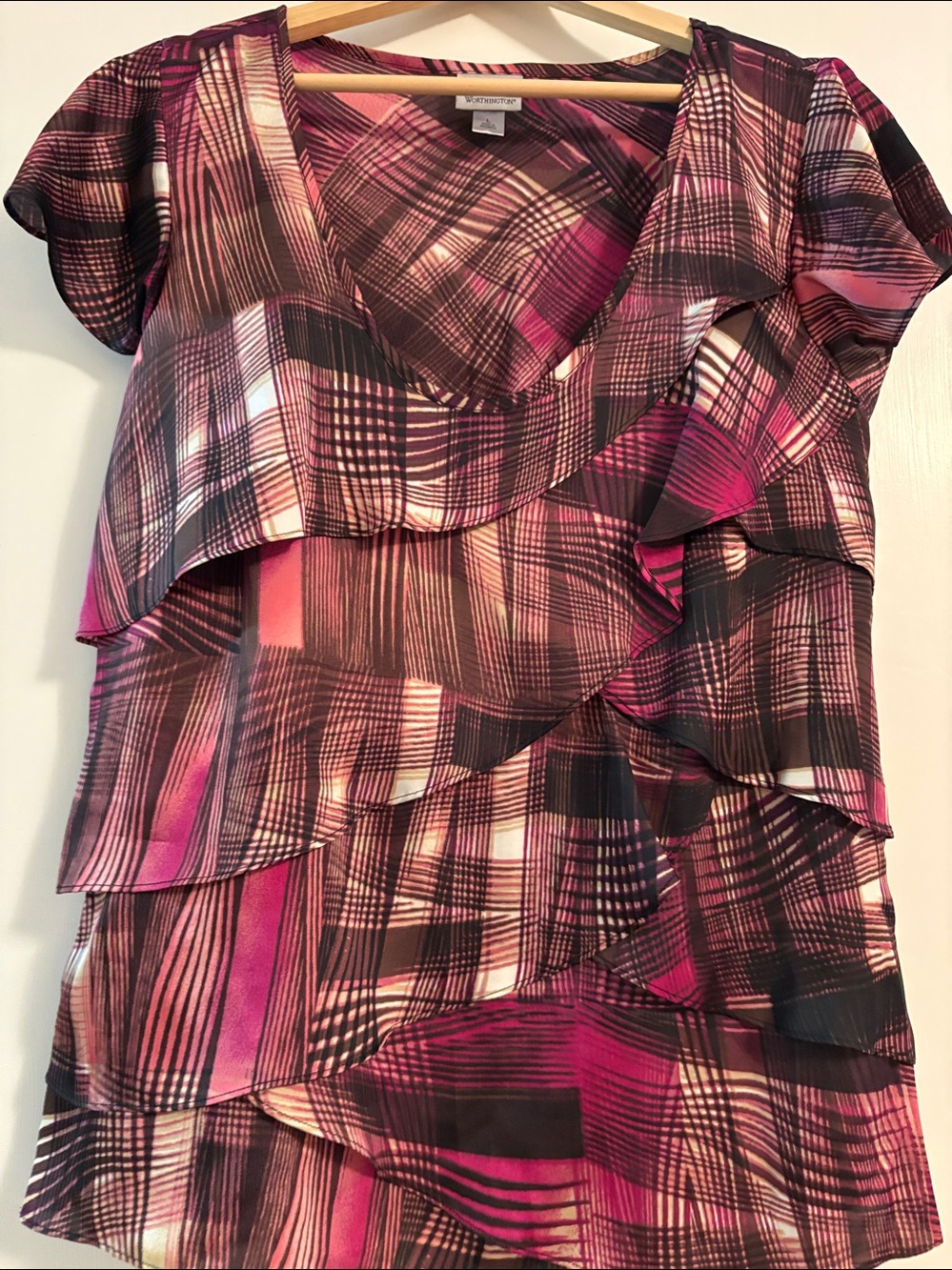 ❣️🫶Patterned Ruffled Top - Picture 3 of 4